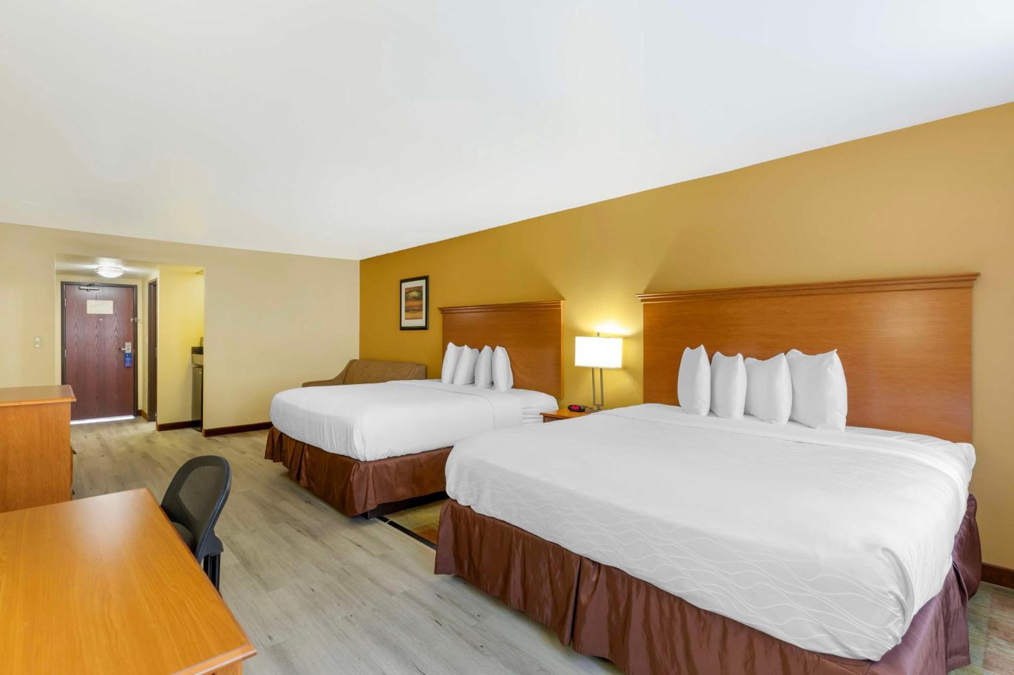 Best Western Kiva Inn Fort Collins Exteriör bild