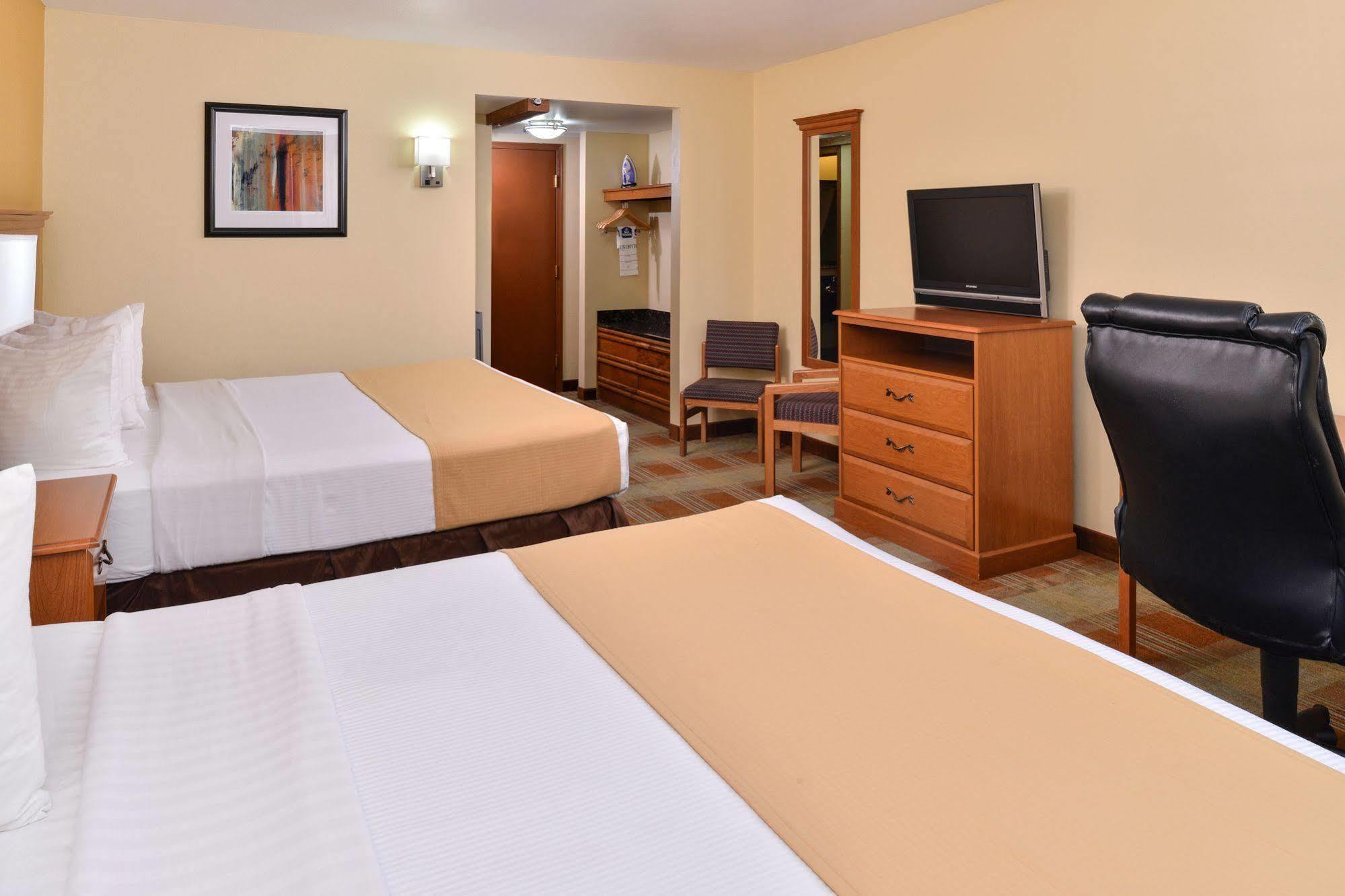 Best Western Kiva Inn Fort Collins Exteriör bild